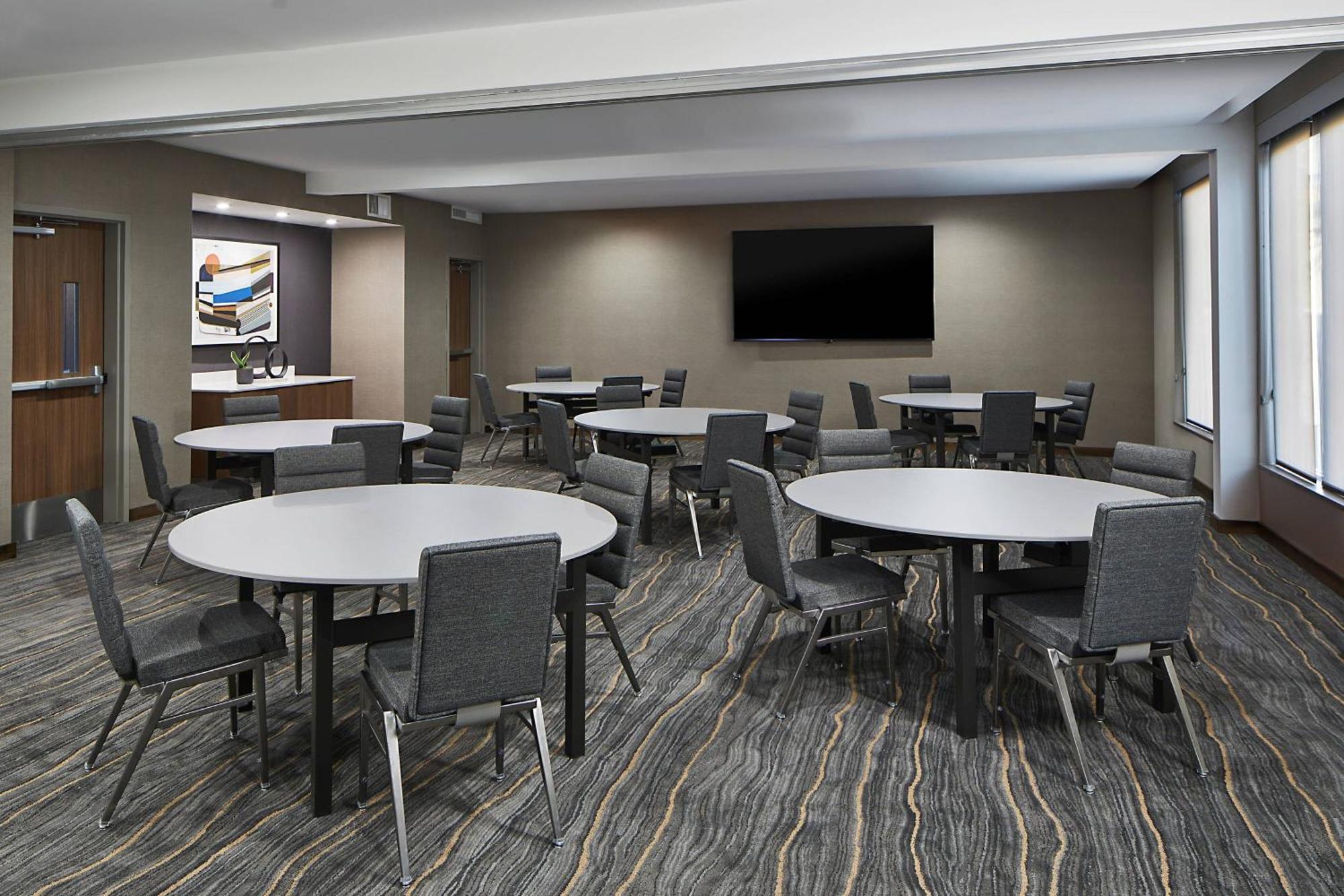 Ac Hotel By Marriott Tuscaloosa Downtown Екстериор снимка